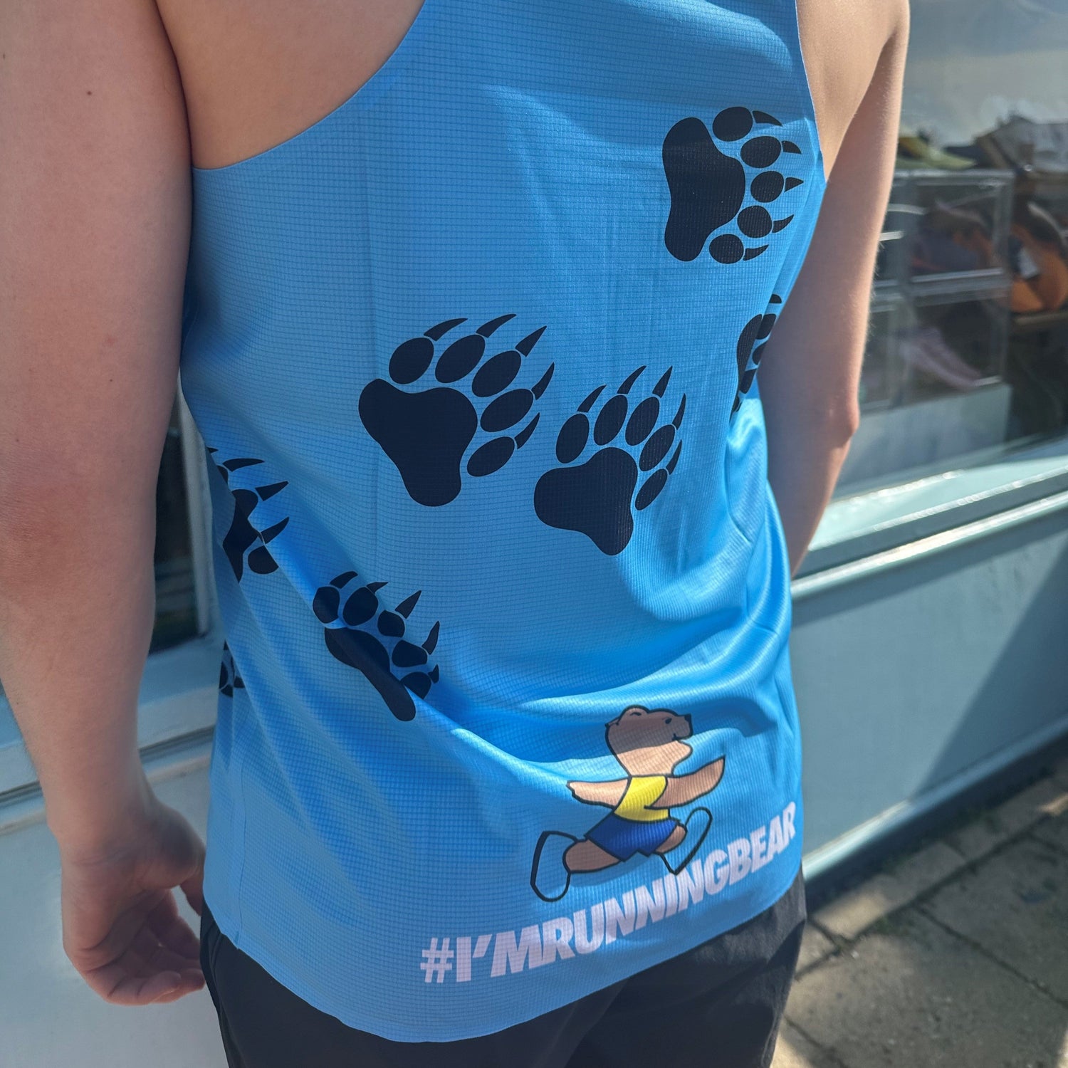 Running Bear Running Club Super Lightweight Vest - Mens