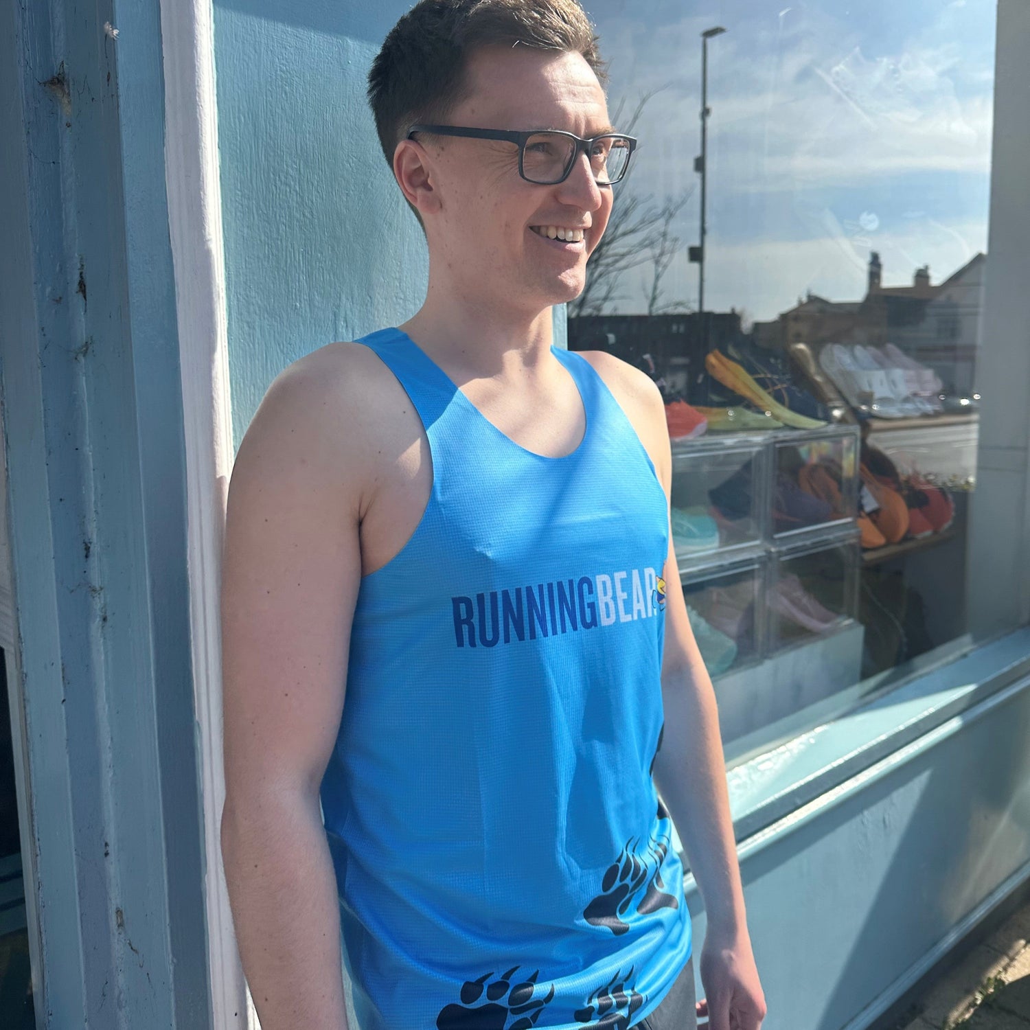 Running Bear Running Club Super Lightweight Vest - Mens