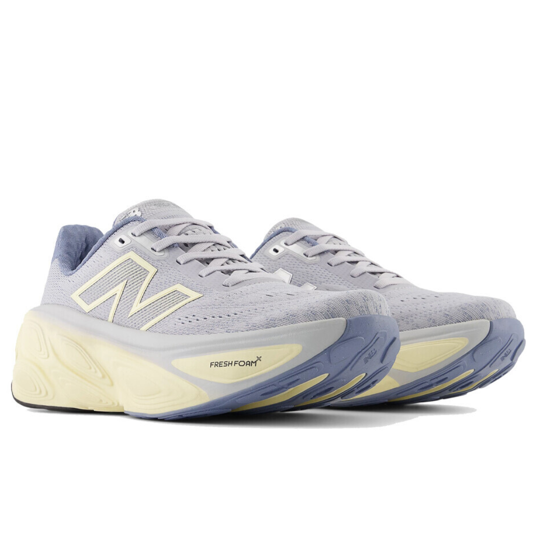 New Balance Womens  Fresh Foam More v5 - Neutral