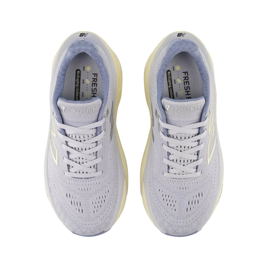 New Balance Womens  Fresh Foam More v5 - Neutral