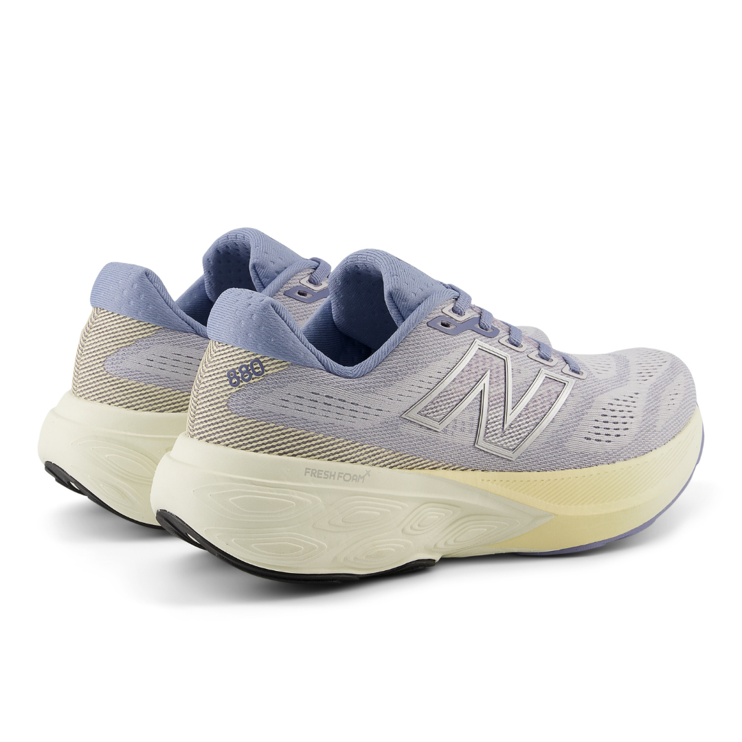 New Balance Womens Fresh Foam X 880v15