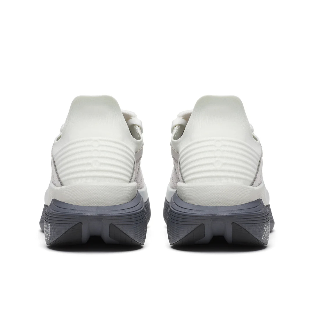 saucony-unisex-endorphin-elite-2