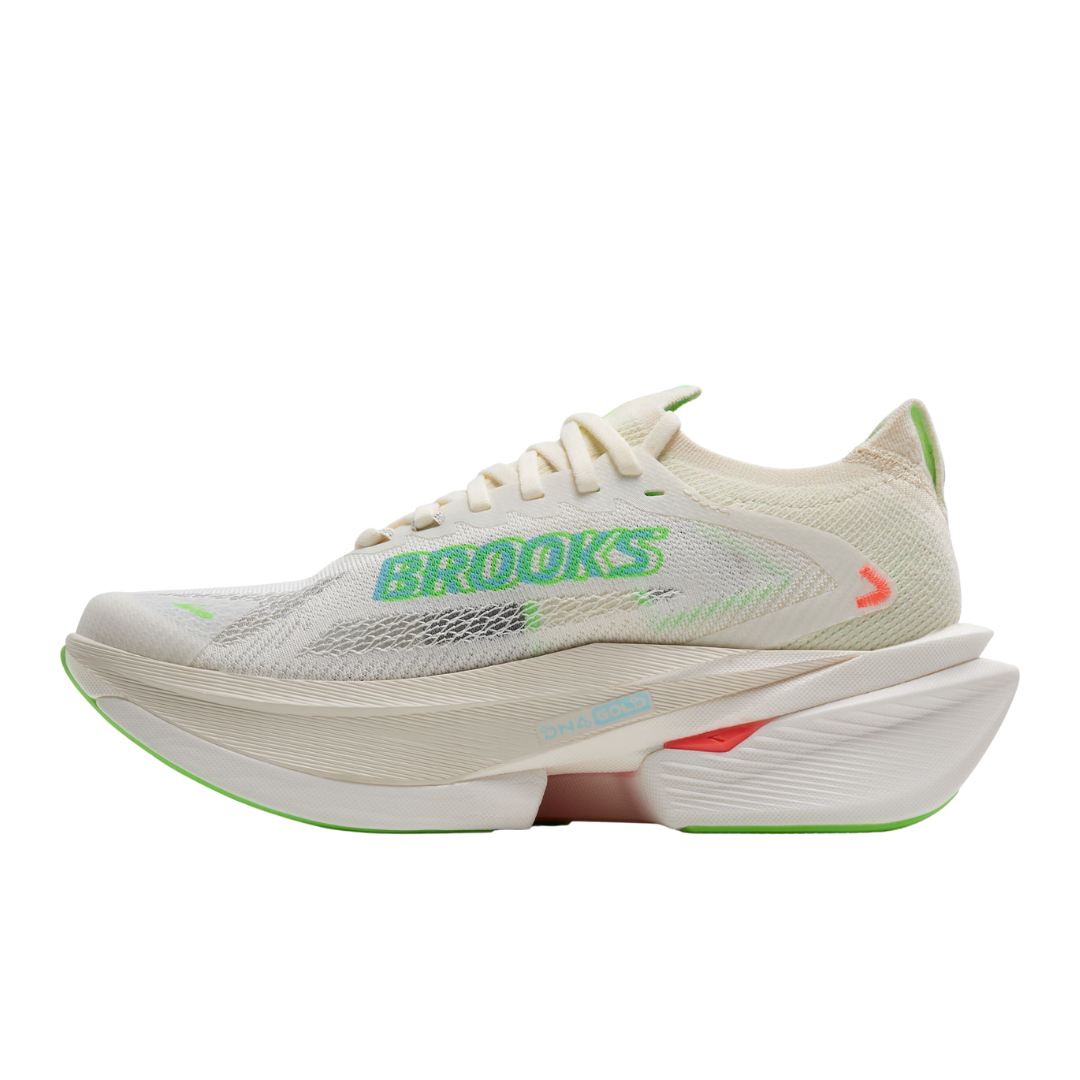 Brooks Mens HyperionMax3 Coconut GreenGecko PinkClay 3