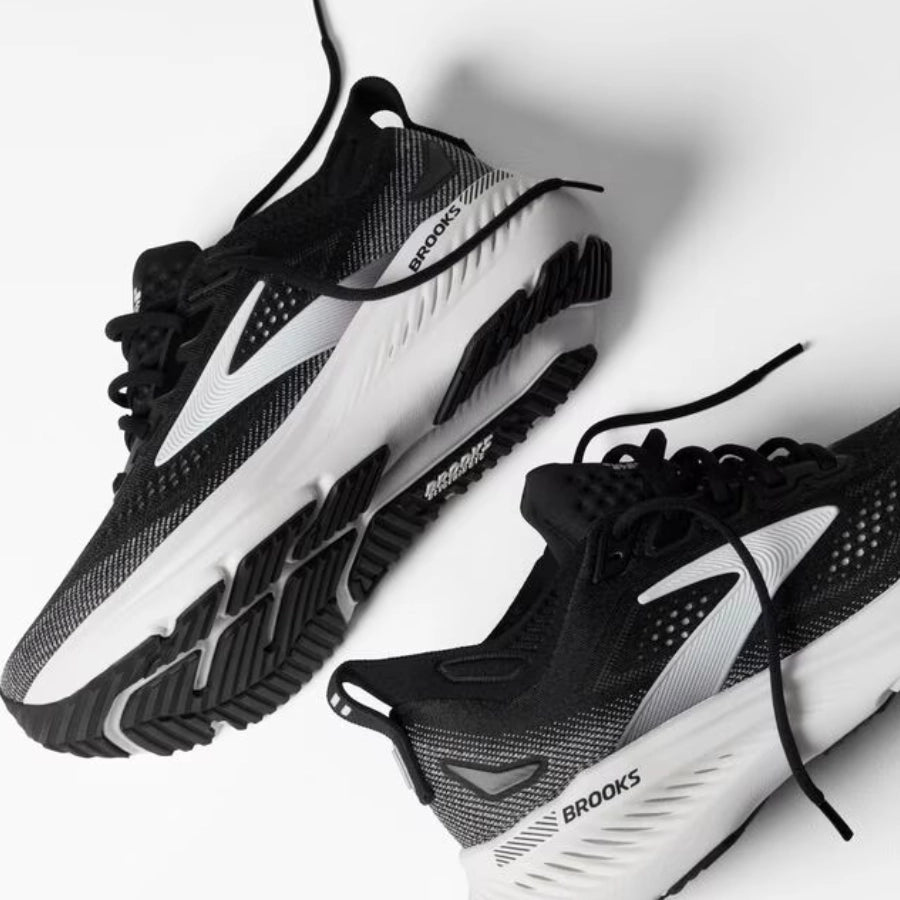 Glycerin GTS 23 Wide Black Grey White 4ddada6e 81be 484d aabc c3b4a0710050