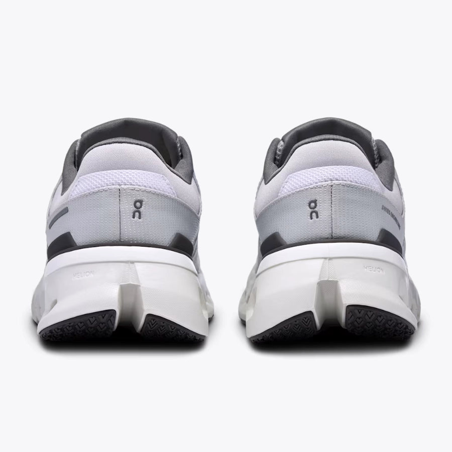 ON Womens Cloudrunner 2