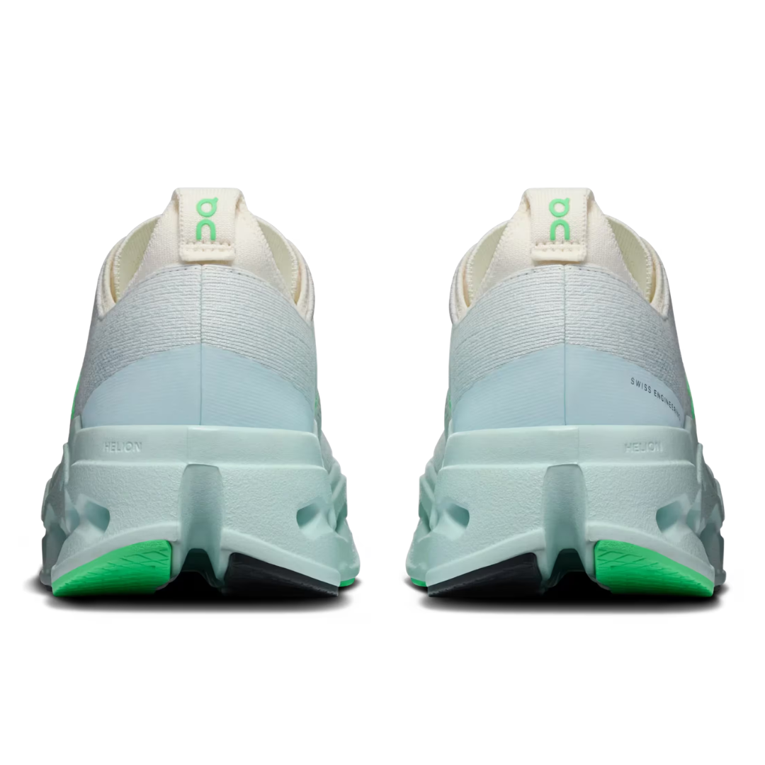 ON Womens Cloudsurfer Max - Neutral