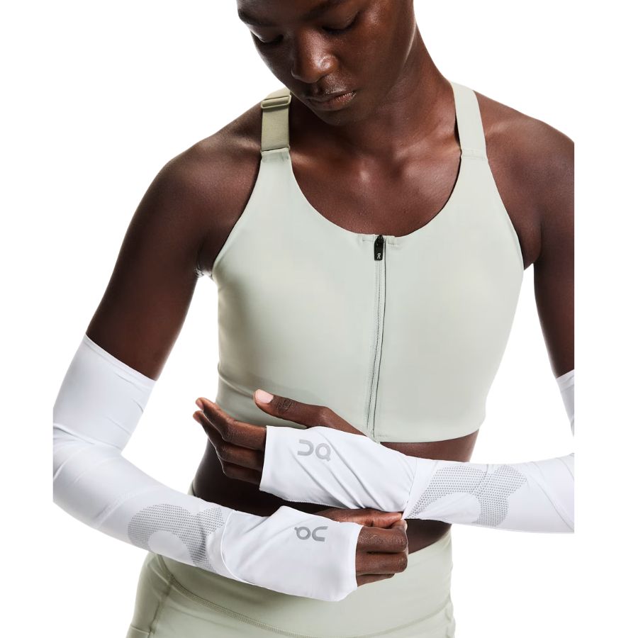 On Running - Solar Arm Sleeves