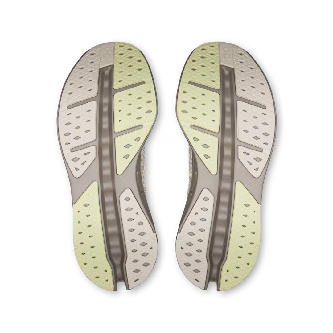 ON Womens Cloudsurfer Max - Neutral