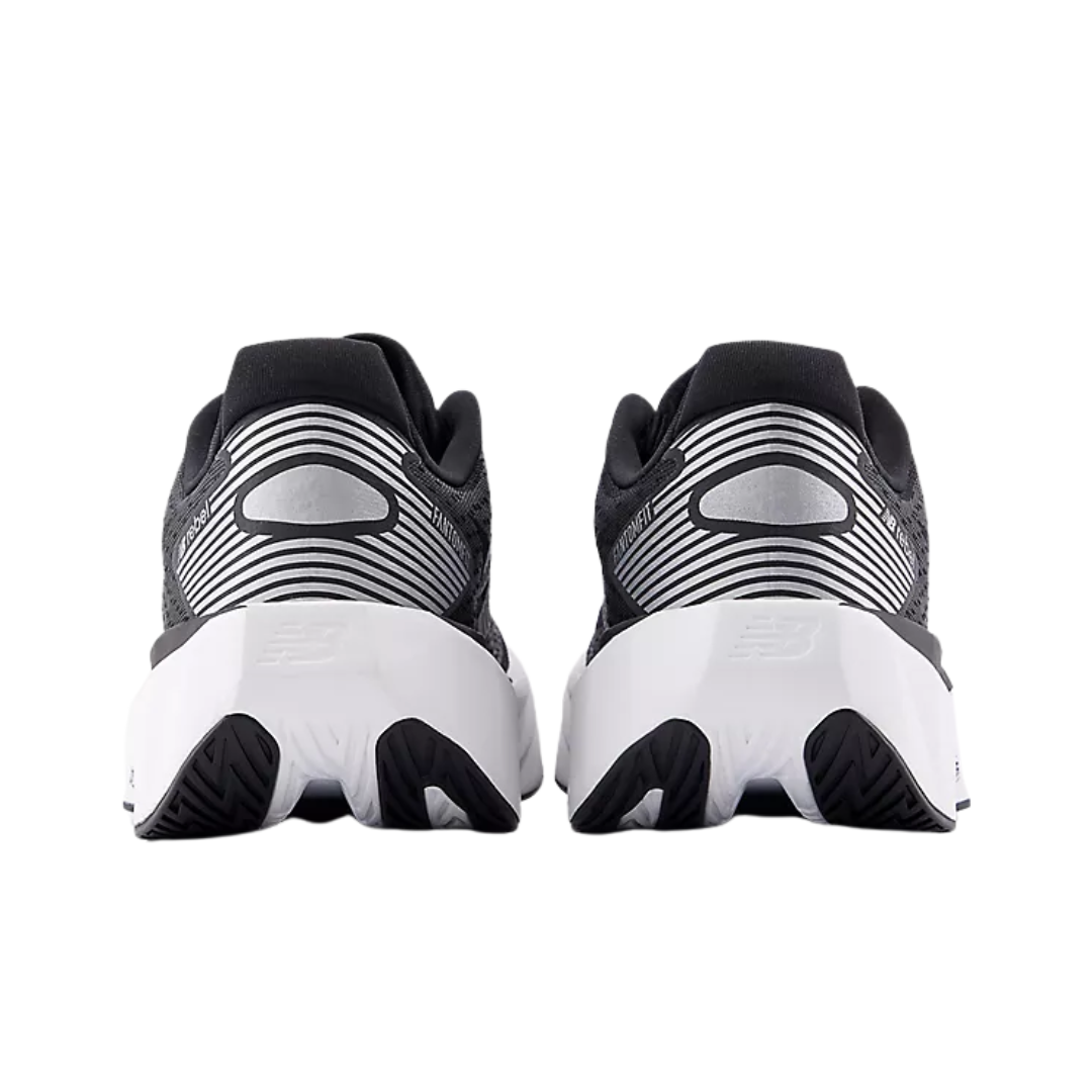 New Balance Womens FuelCell Rebel v5 - Neutral