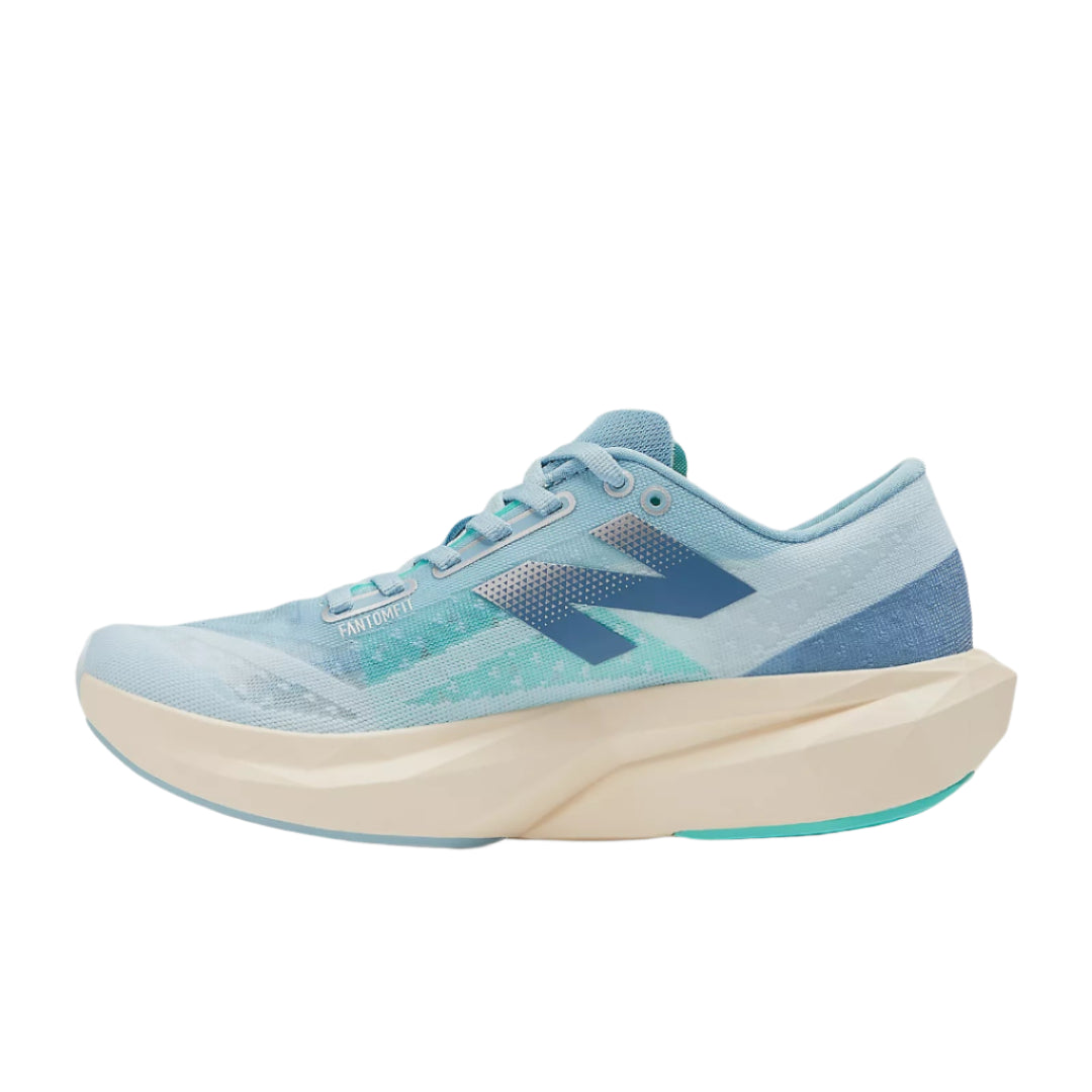 New Balance Womens FuelCell Rebel v4 - Neutral