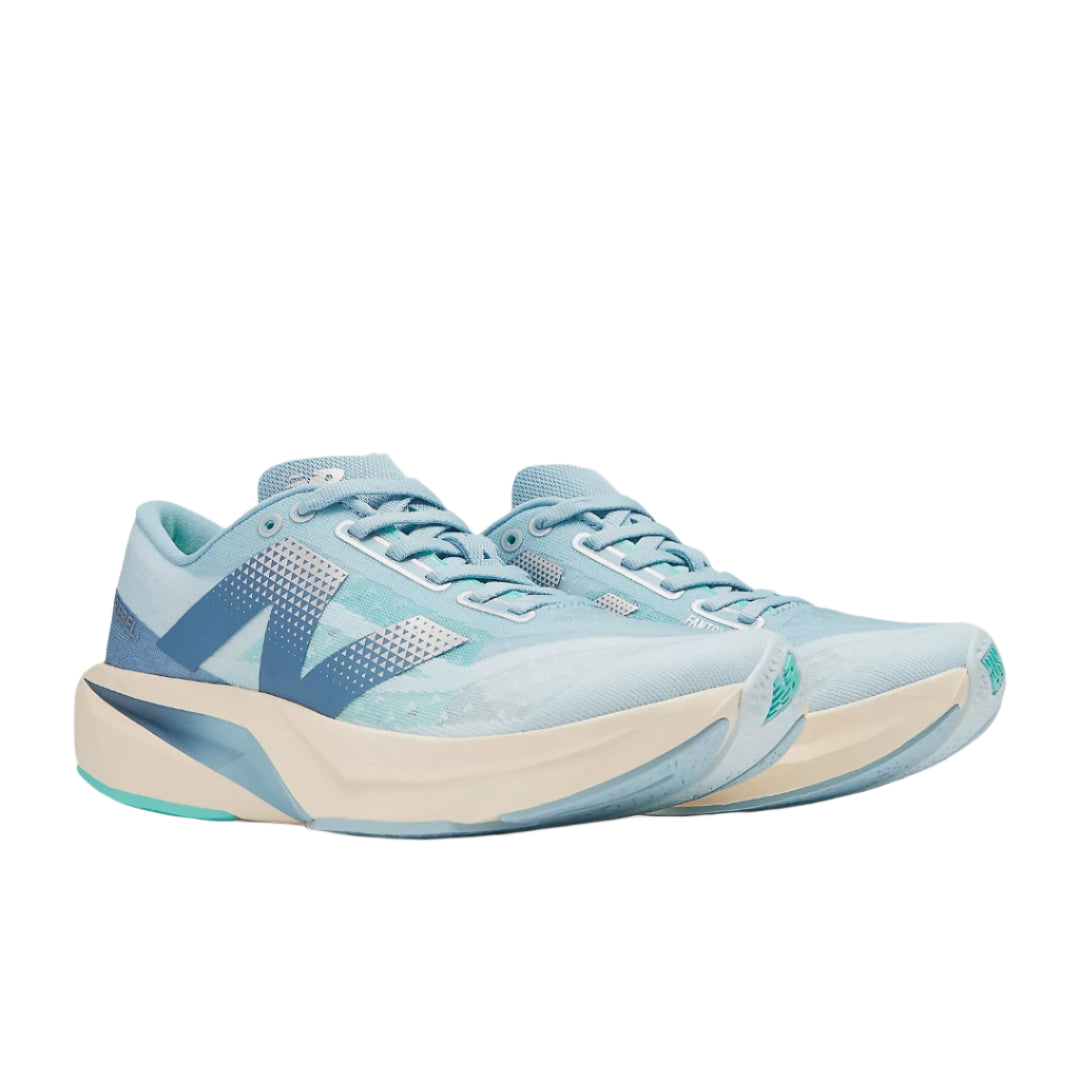 New Balance Womens FuelCell Rebel v4 - Neutral