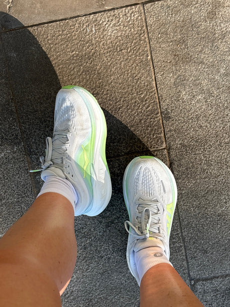FIRST LOOK: Hoka Clifton Pro