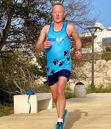 🏃‍♀️ Running Trainers vs. Car Tyres: The Wear and Tear Connection 🚗