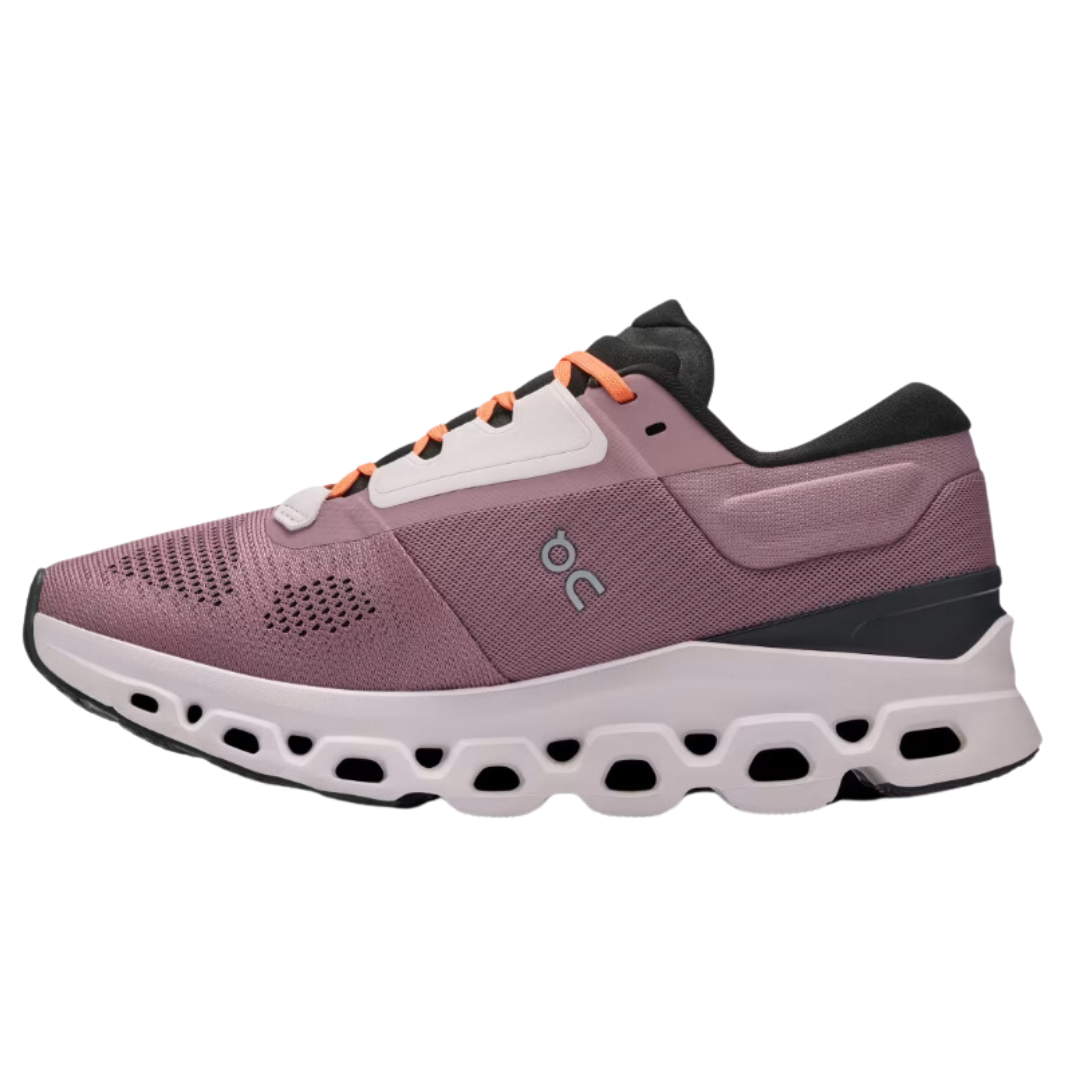 ON Womens Cloudstratus 3