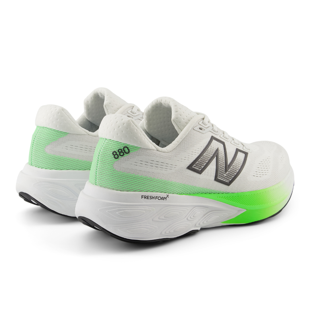 New Balance Mens Fresh Foam X 880v15