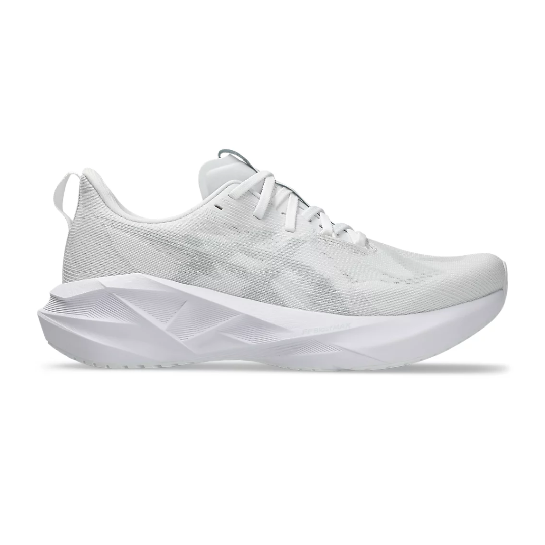 Asics Novablast 5   White Piedmont grey 1