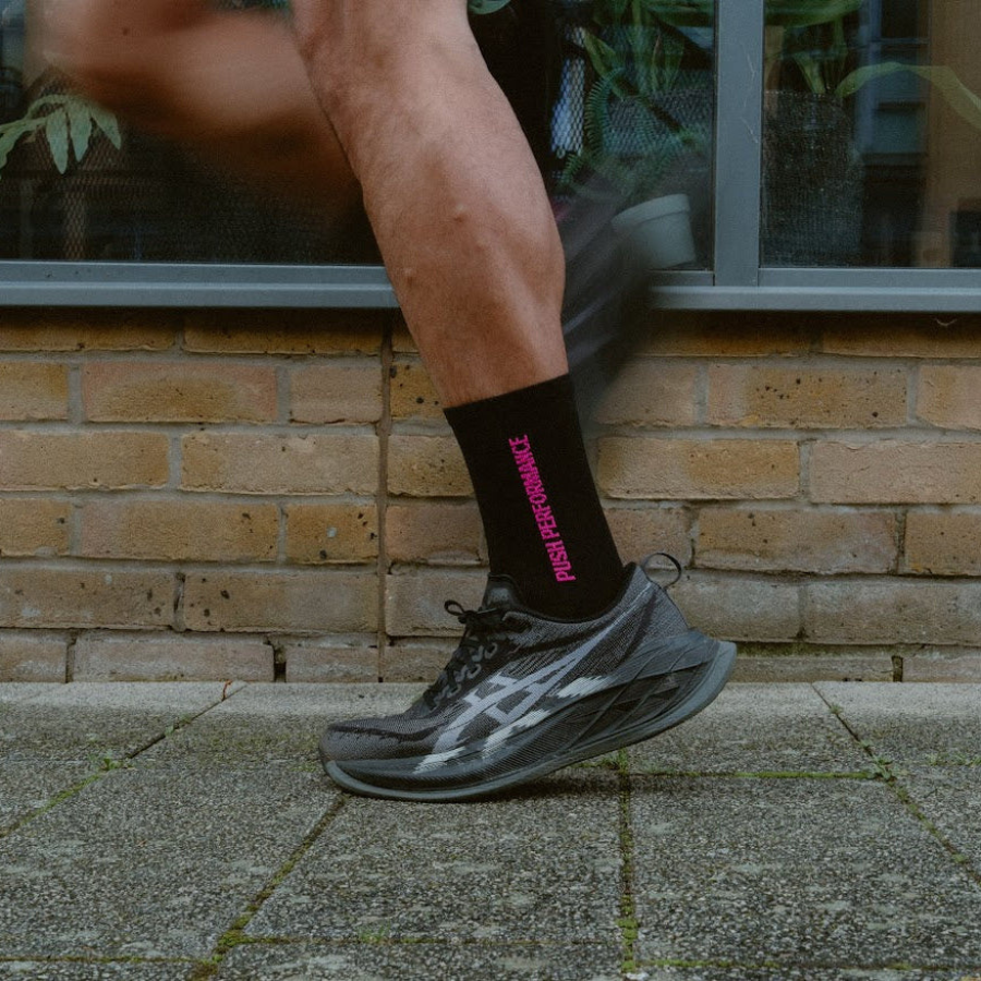 Push Performance Running Socks - Crew - Black/Pink