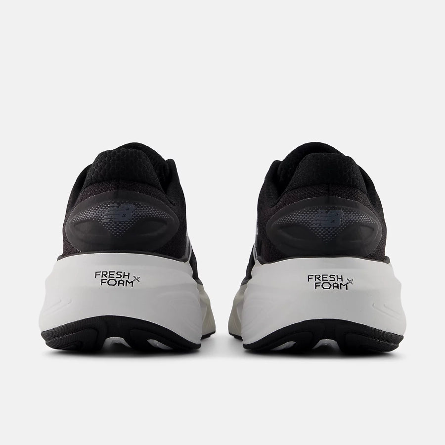 New Balance Womens Fresh Foam More v6 - Neutral