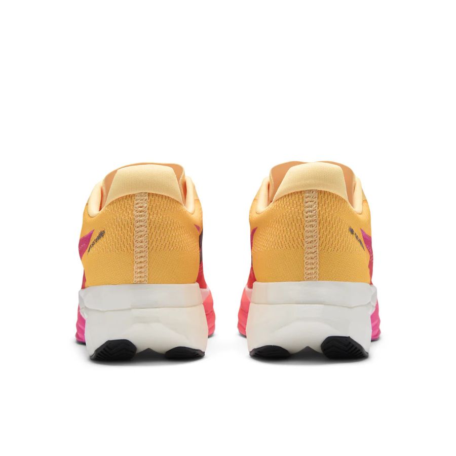 New Balance Mens FuelCell SuperComp Elite v5 - Race Day