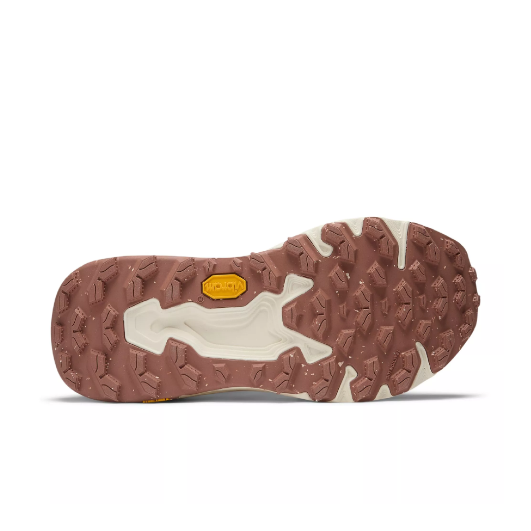 New Balance Womens Hierro v9   Hot Mango 5