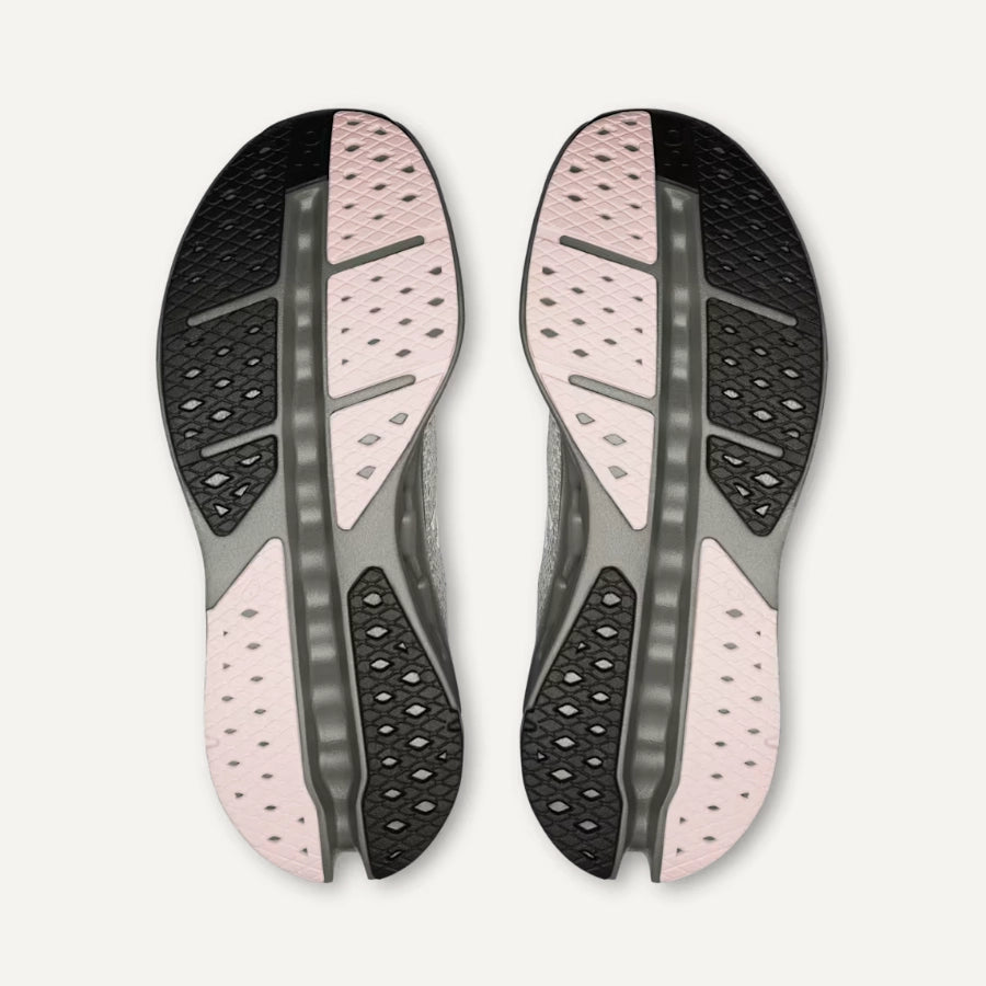 ON Womens Cloudsurfer Max - Neutral