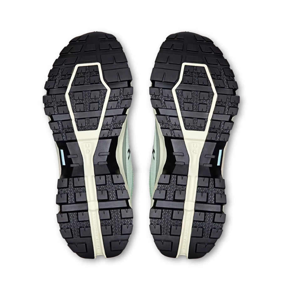 ON Womens Cloudrock Low Waterproof - Walking
