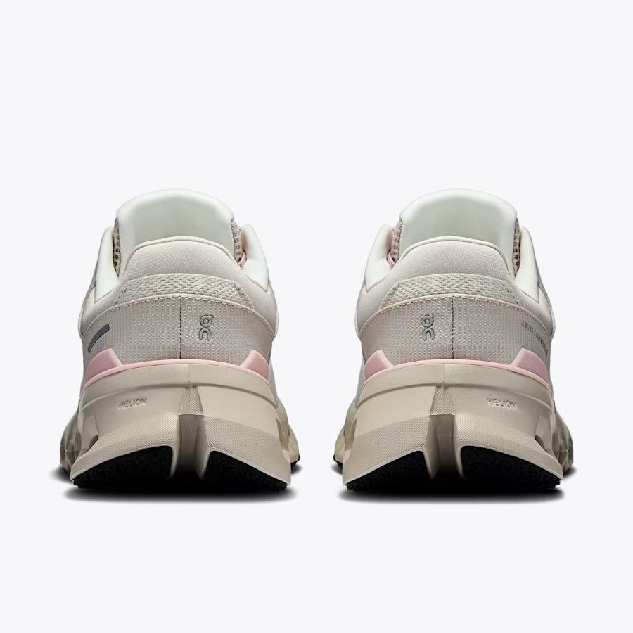 ON Womens Cloudrunner 2