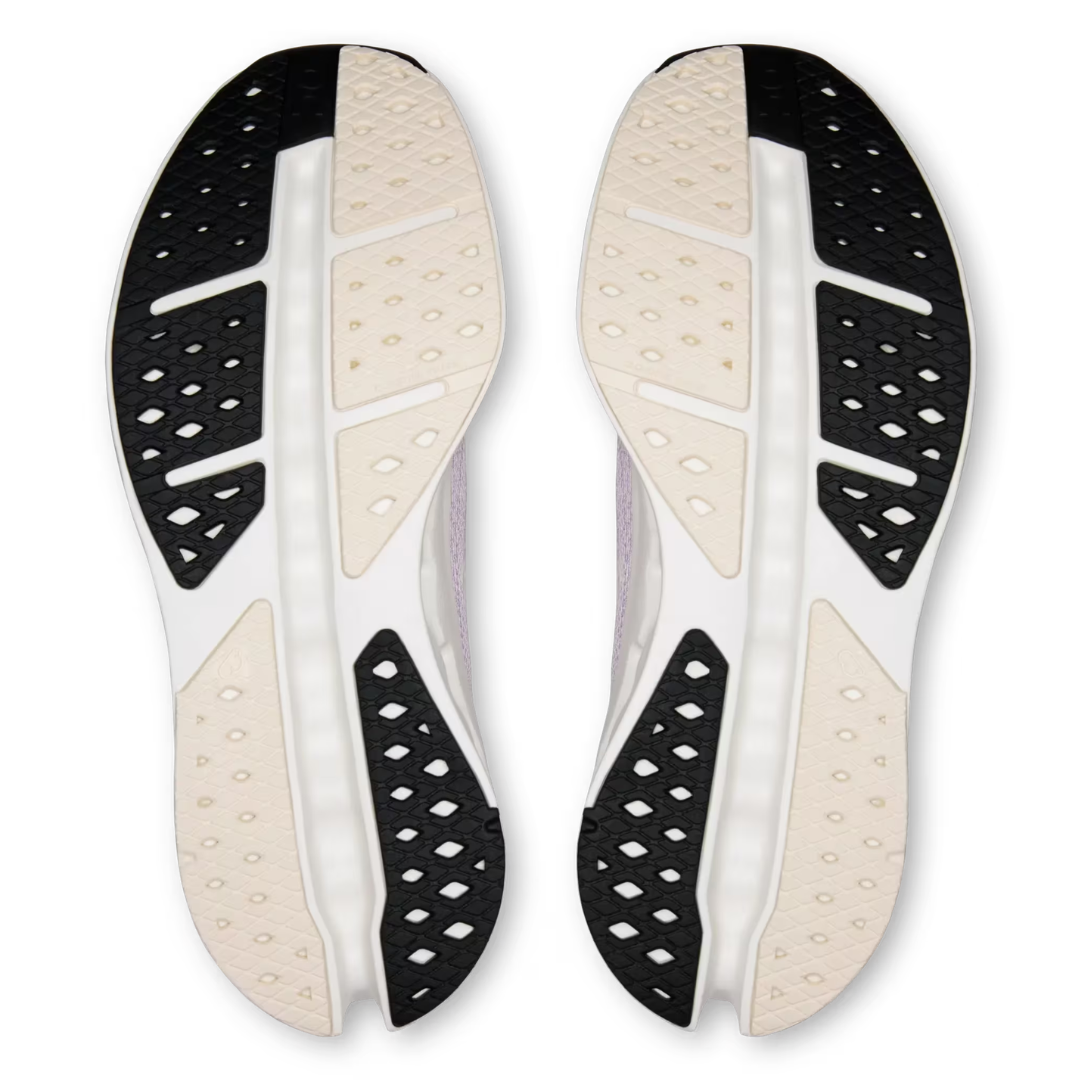 ON Womens Cloudsurfer Max - Neutral