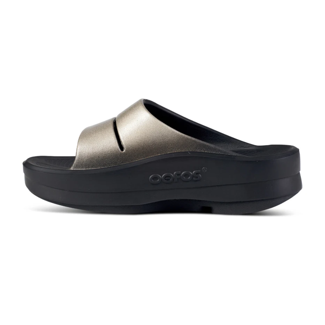 Oofos Womens OOMEGA Ooahh Luxe Slide Sandal