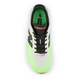 New Balance Mens FuelCell Rebel v5 Riswing - Neutral