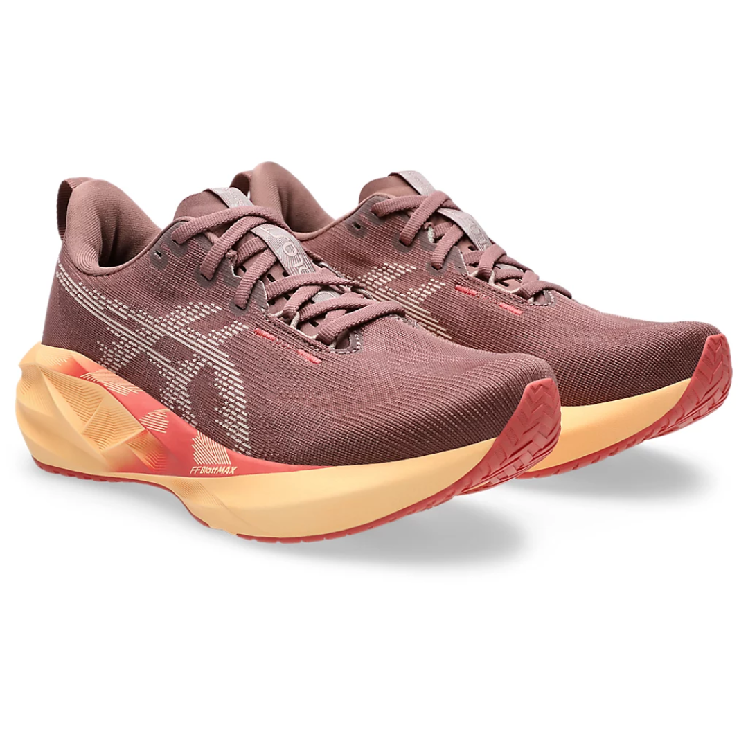 ASICS Womens Novablast 5 - Neutral