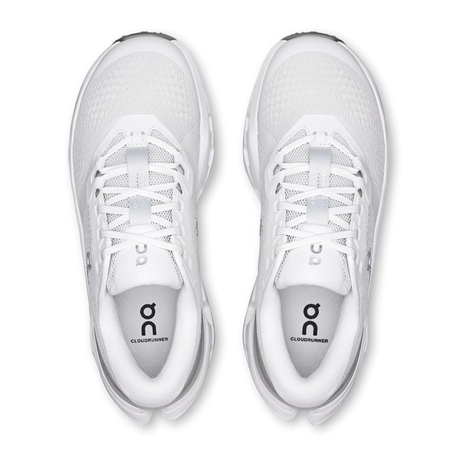 ON Womens Cloudrunner 3 - Stability